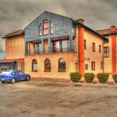 Motel Bella Italia Ilidža Zewnętrze zdjęcie