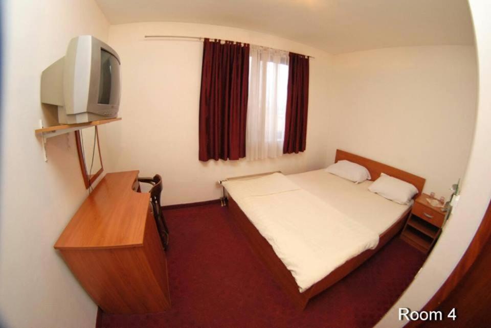 Motel Bella Italia Ilidža Zewnętrze zdjęcie