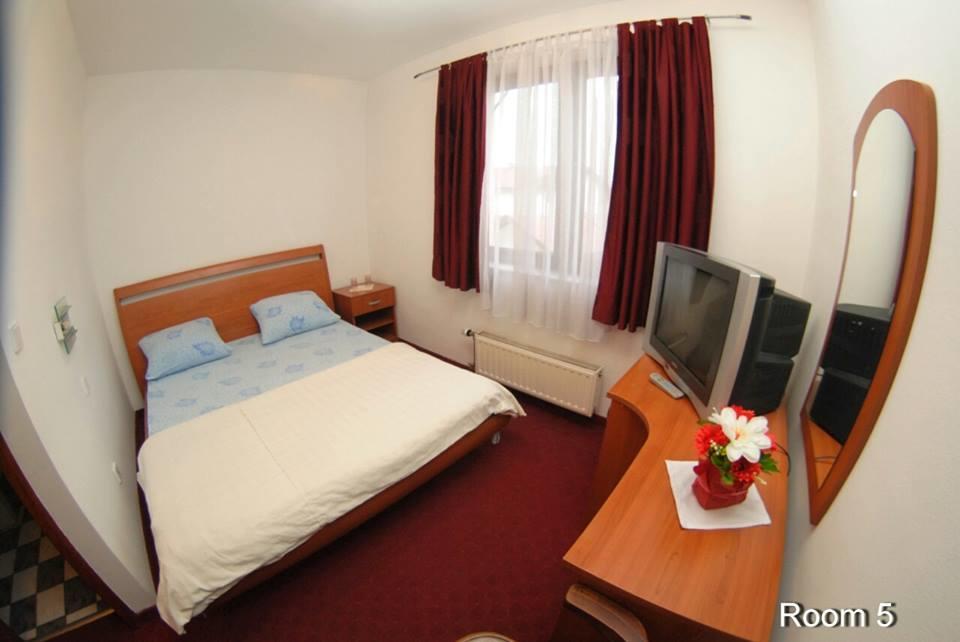 Motel Bella Italia Ilidža Zewnętrze zdjęcie